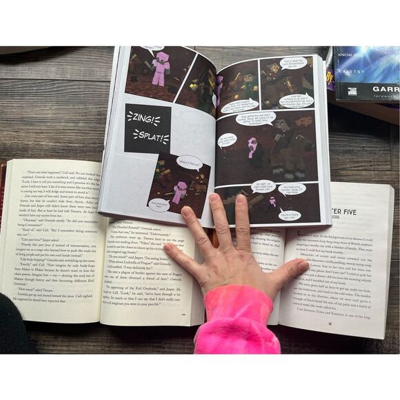 Lot of 3 Youth Children’s Easy Reading Books - The Ender Eye Prophecy Graphic No - Picture 13 of 14